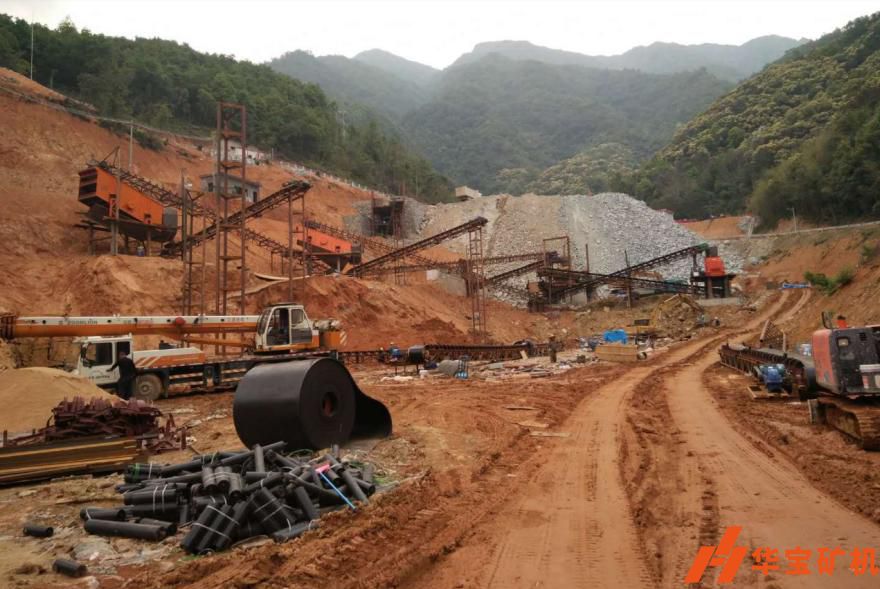 廣東梅州豐順縣揭嶺石場時產300噸 廣東梅州豐順縣揭嶺石場時產300噸